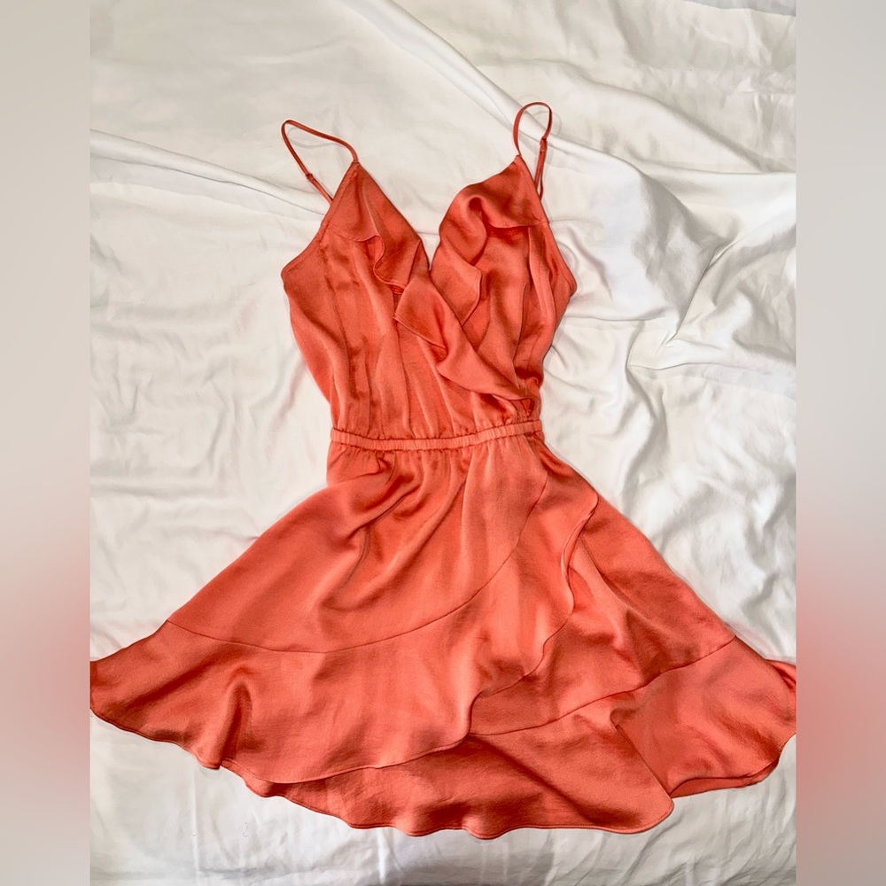 Express Women’s Peach/Pink Mini Summer Dress